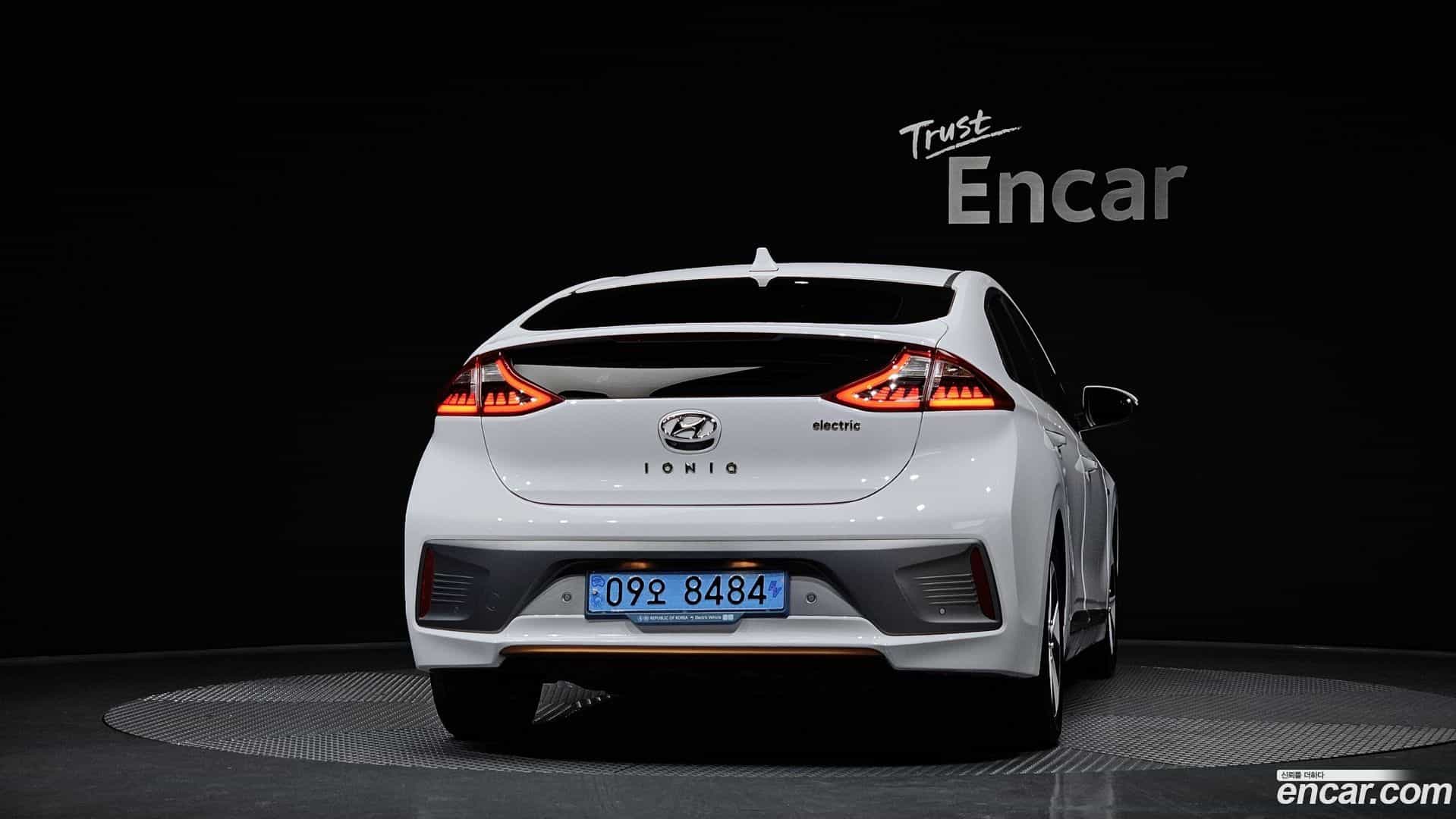 Ioniq Hyundai 2018.0-OUTER-004