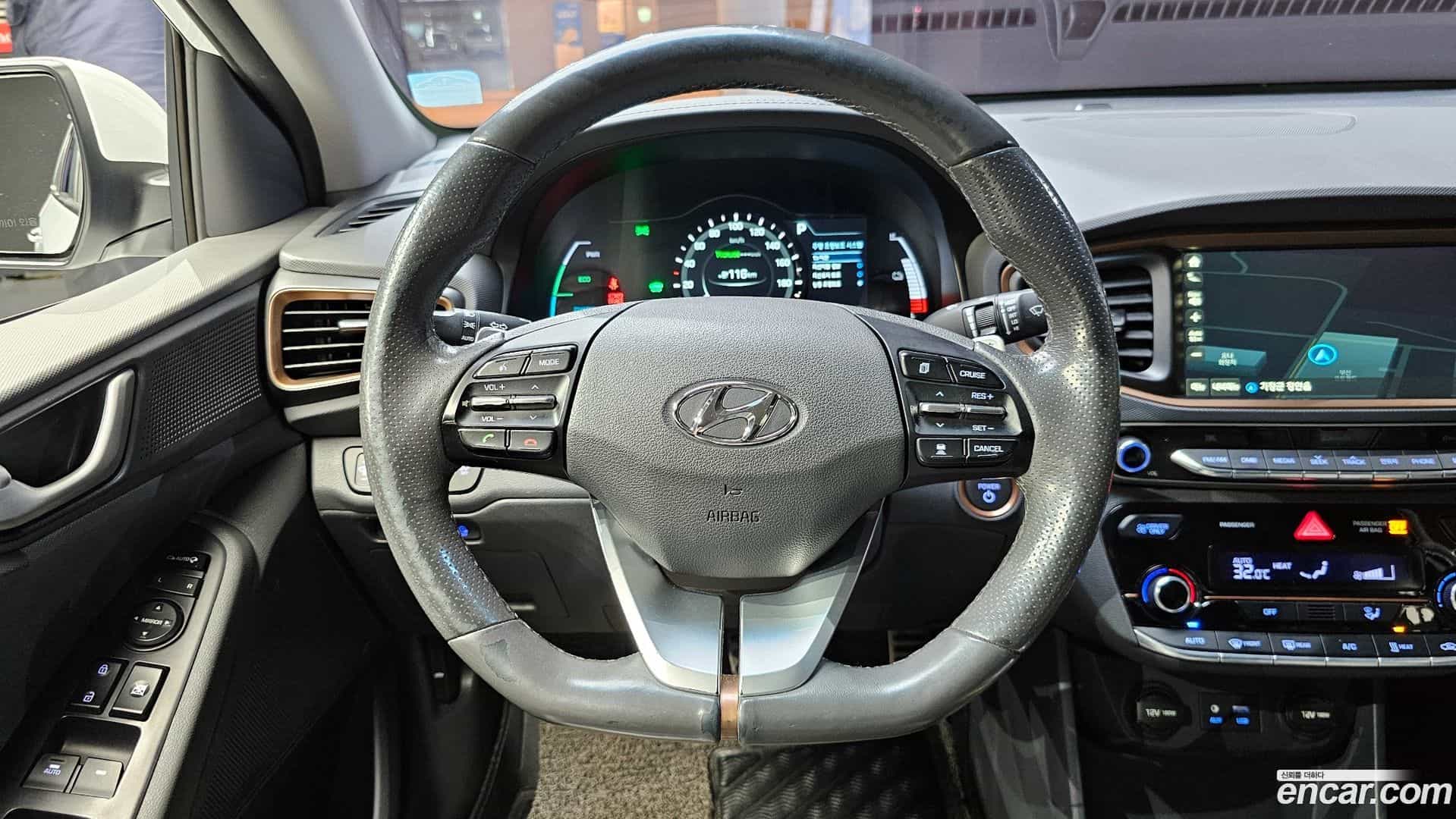 Ioniq Hyundai 2018.0-OPTION-017