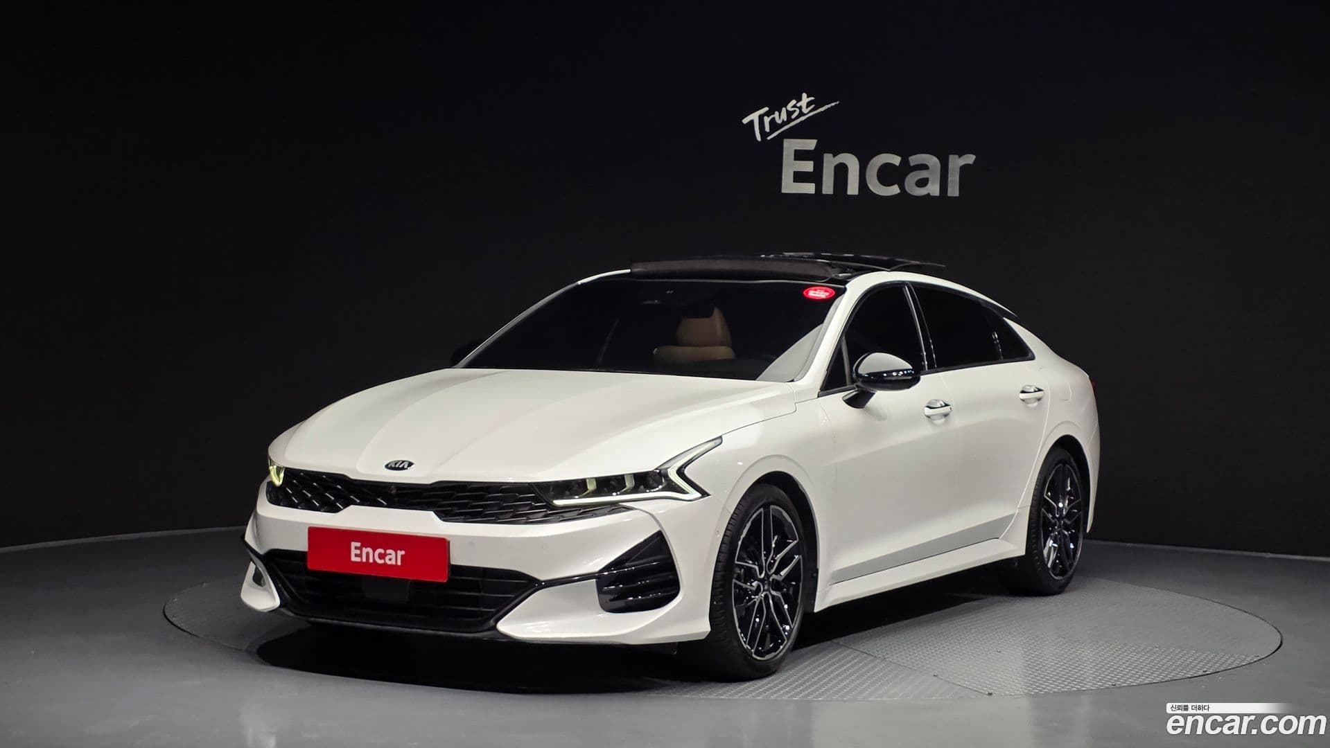 Main__Slider__Photo:K5 Kia 2021.5-0