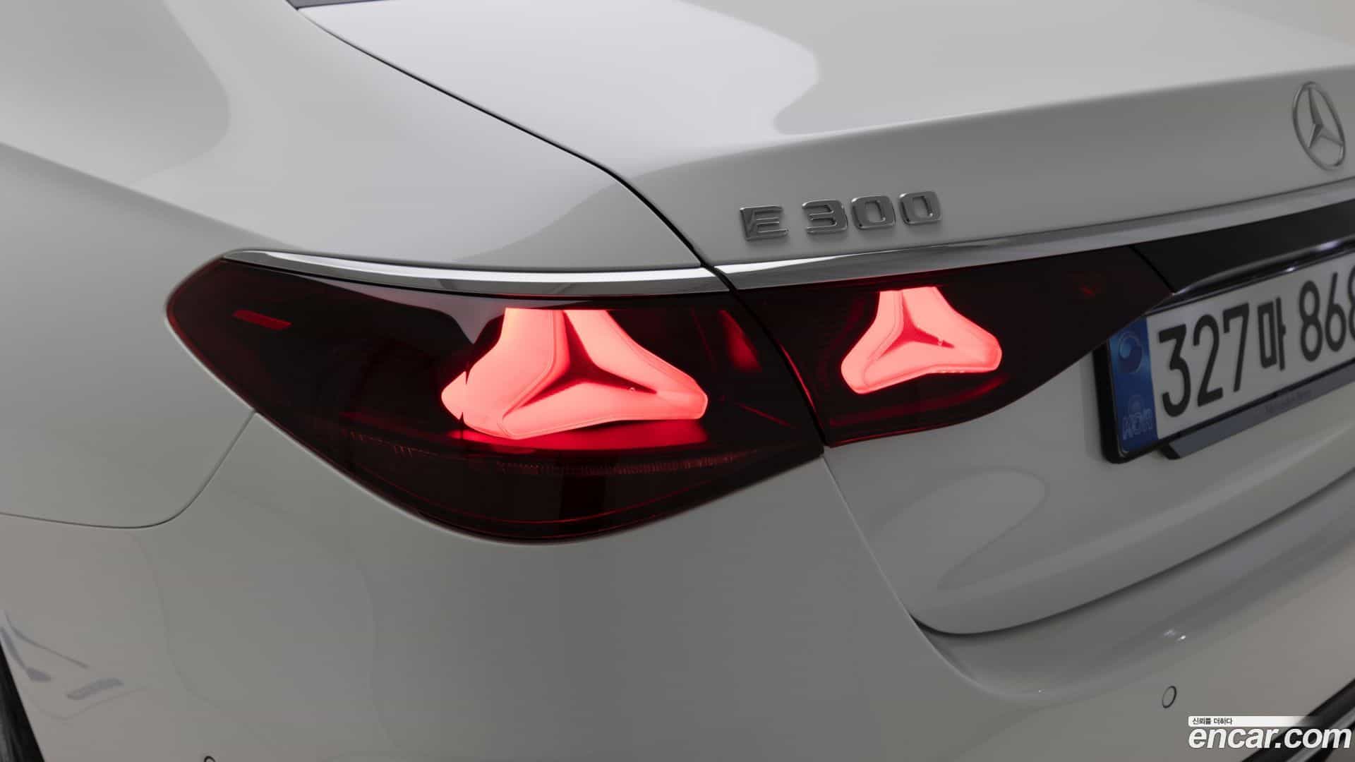 E-Class Mercedes-Benz 2025.11-OPTION-021