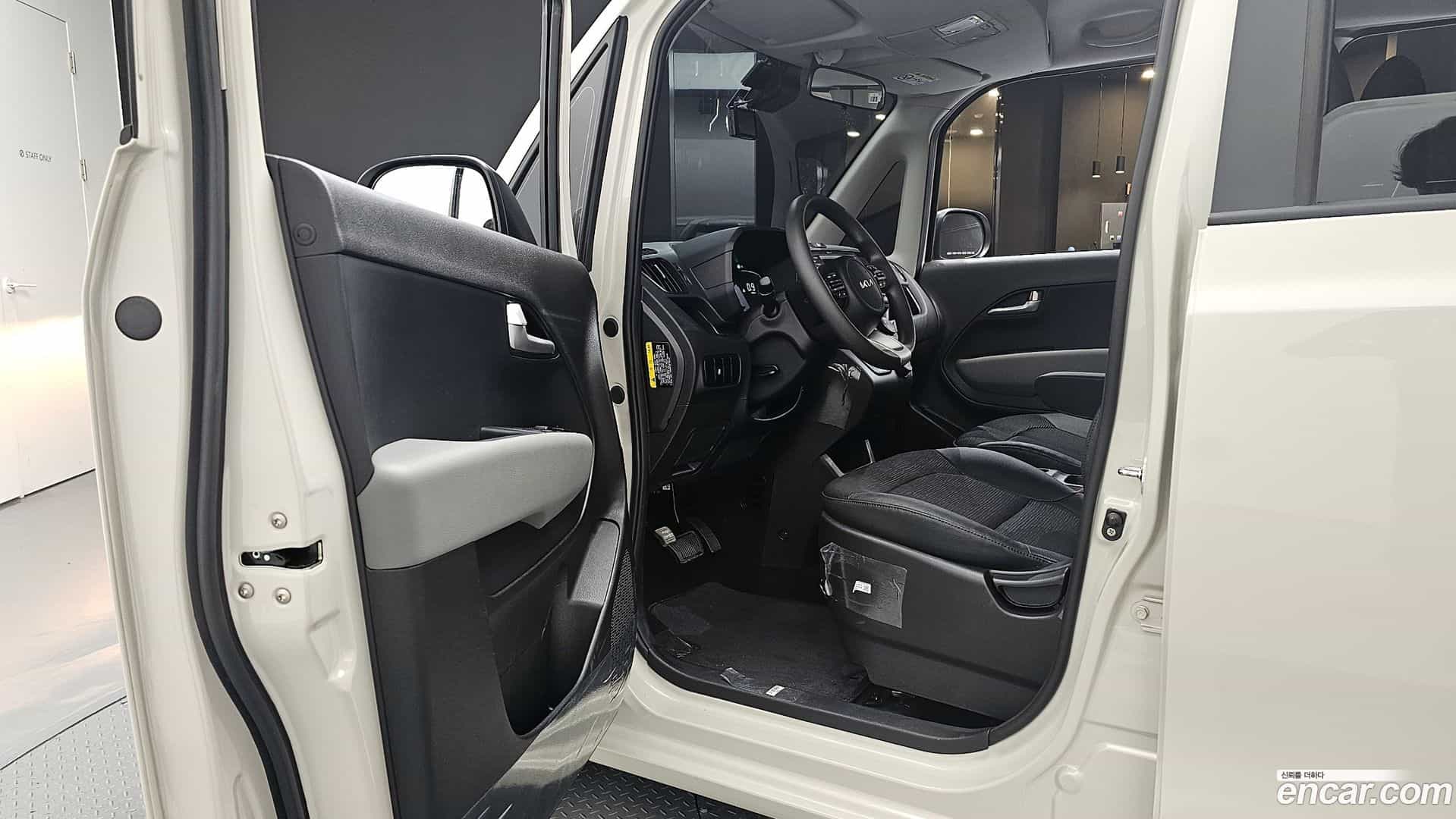 RAY Kia 2025.10-INNER-010