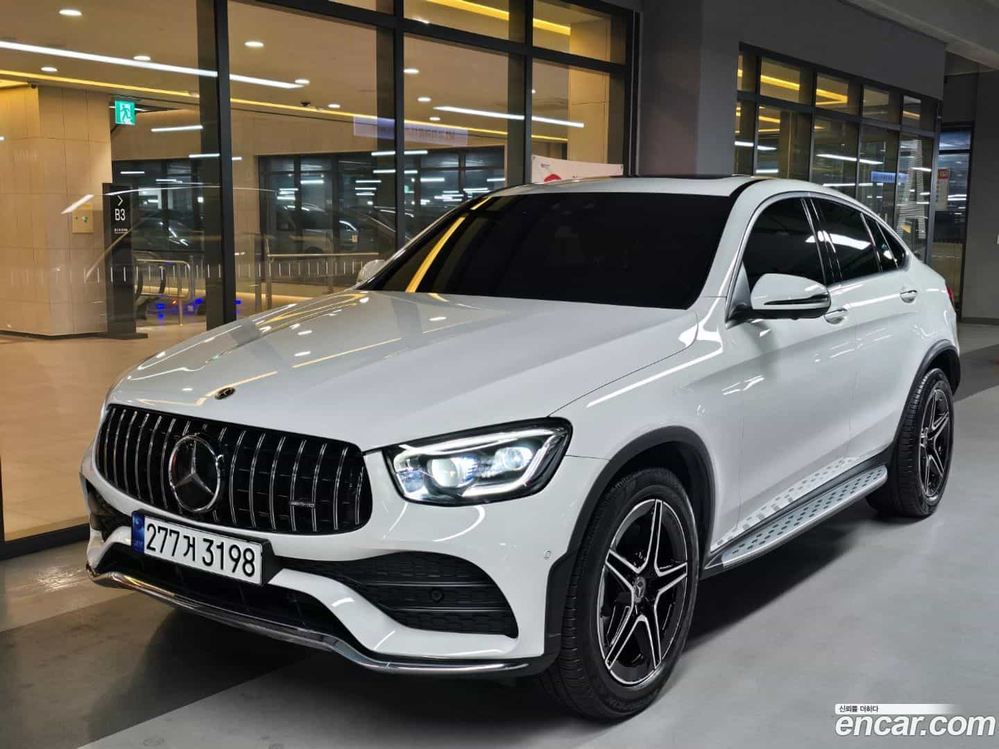 GLC-Class Mercedes-Benz 2023.2-OUTER-003