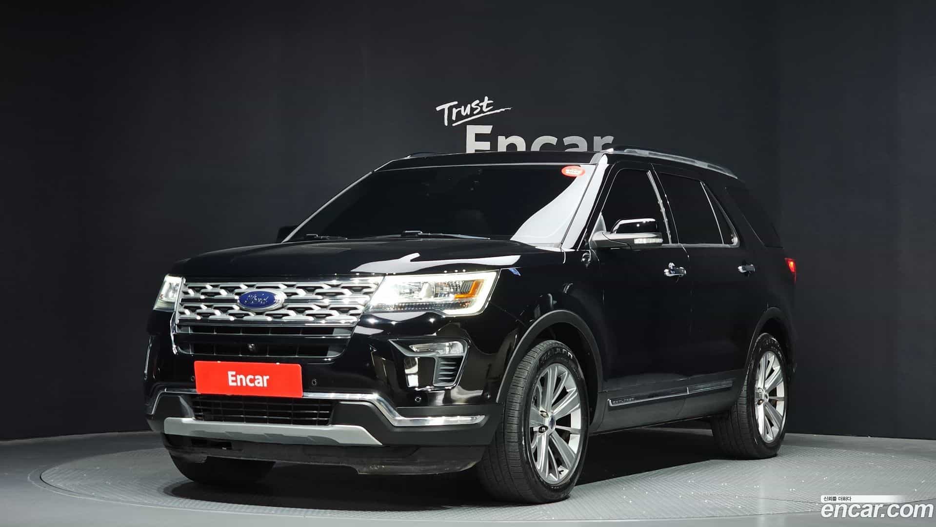 Explorer Ford 2018.11-OUTER-001