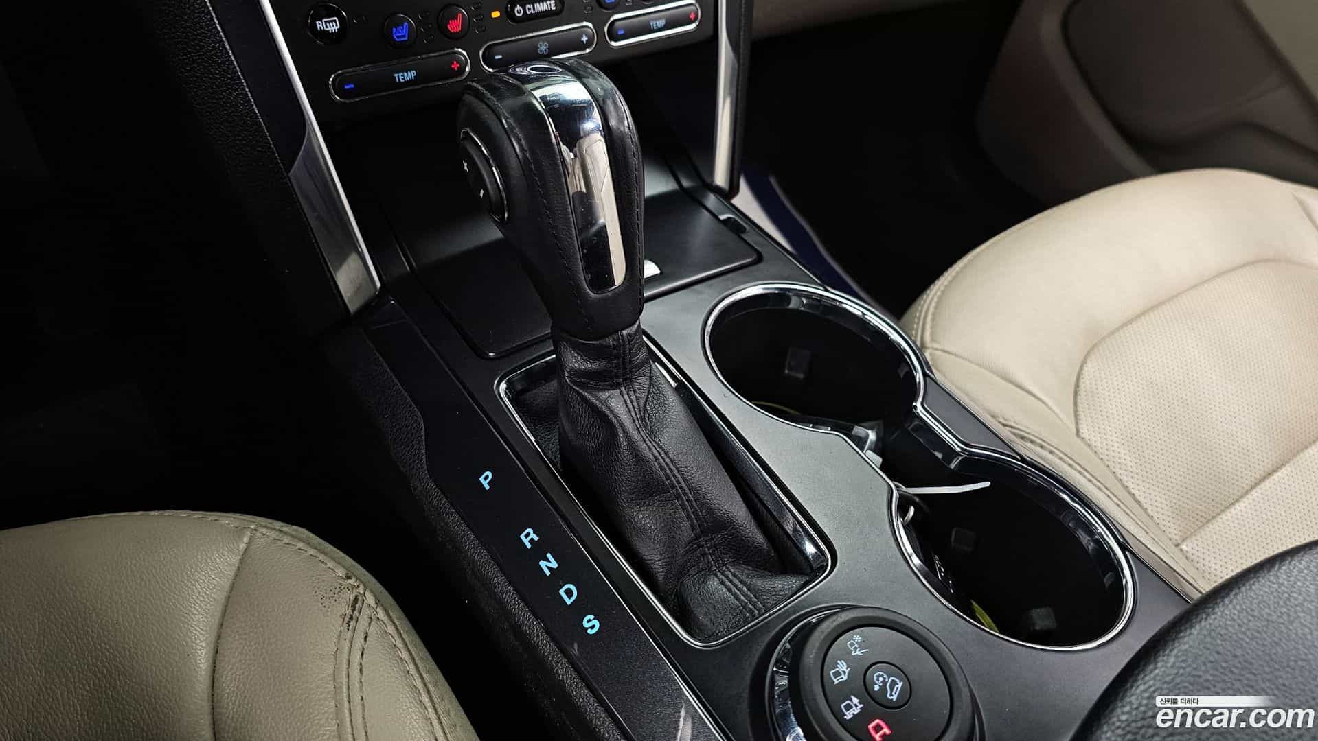 Explorer Ford 2018.11-INNER-009