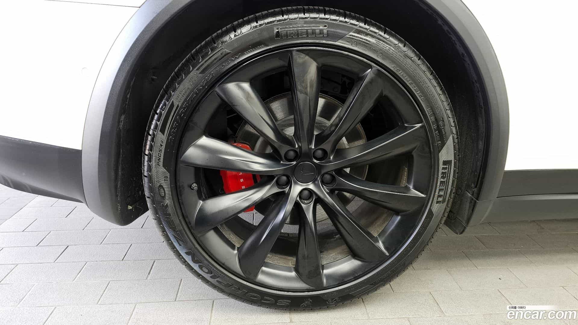 Model X Tesla 2020.7-OUTER-005