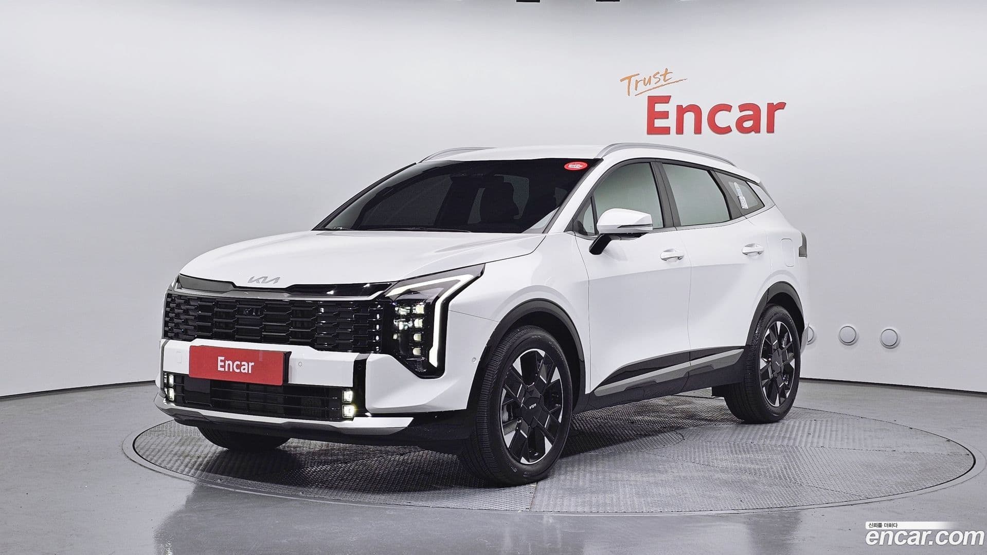 Main__Slider__Photo:Sportage Kia 2025.2-0