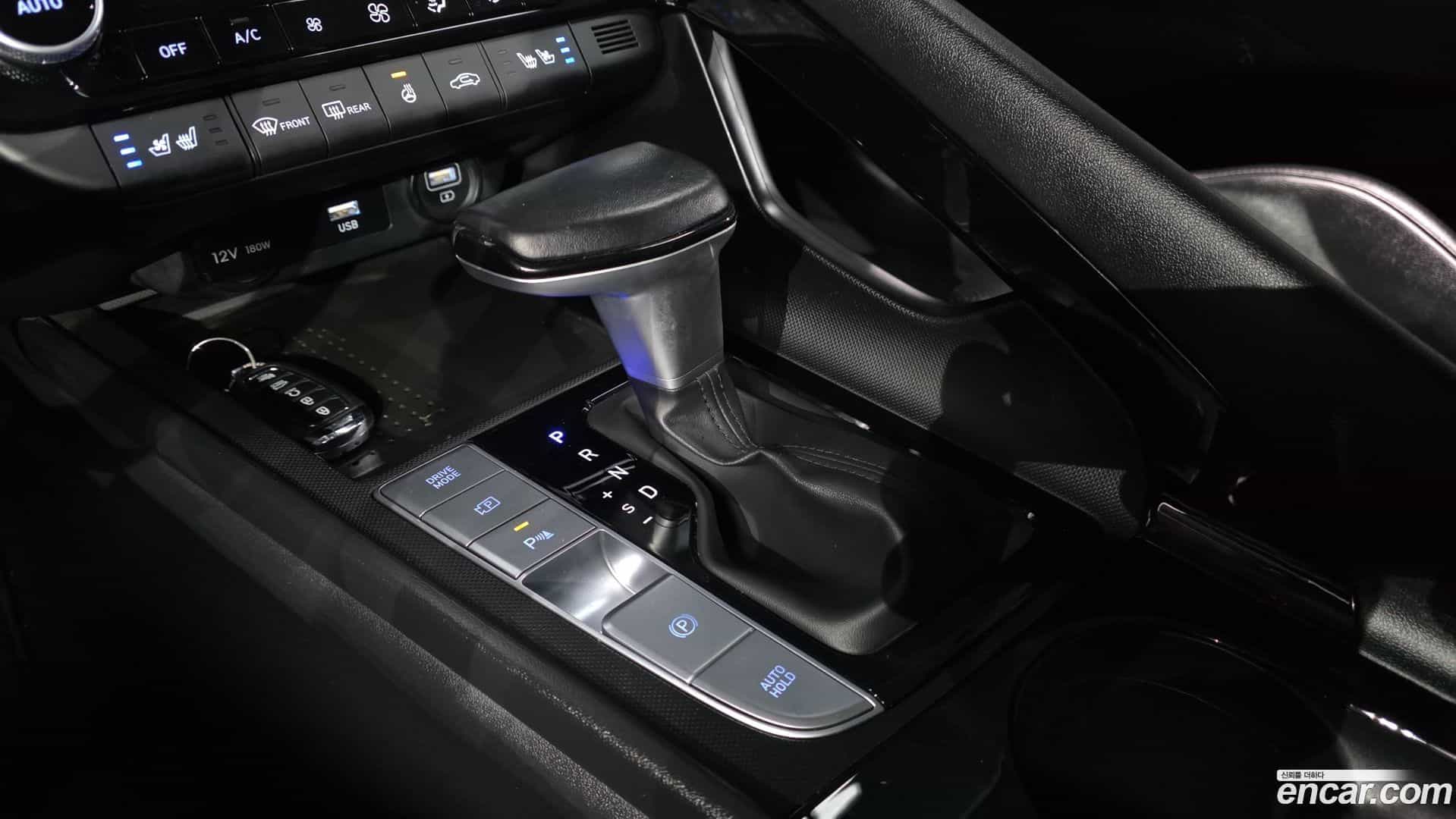 AVANTE Hyundai 2022.11-INNER-009