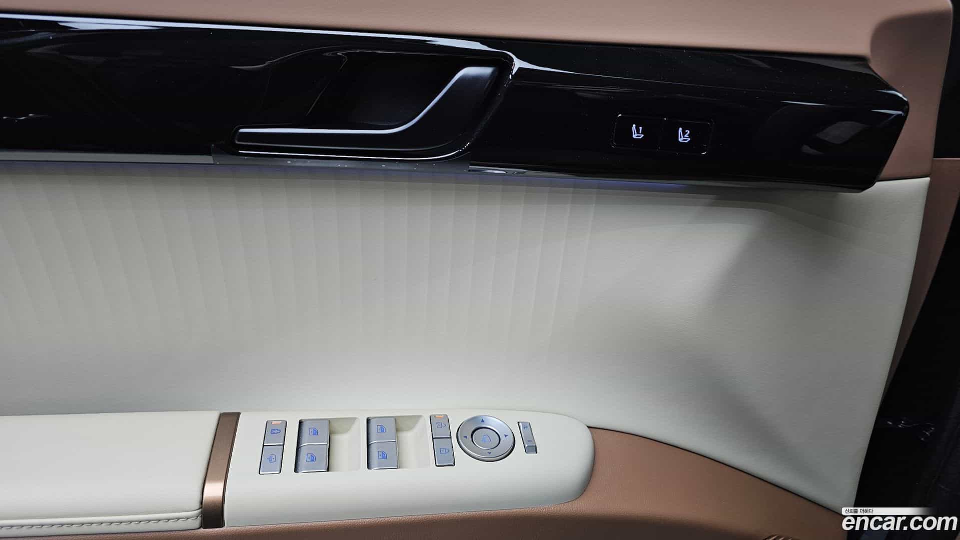 Grandeur Hyundai 2024.4-OPTION-016