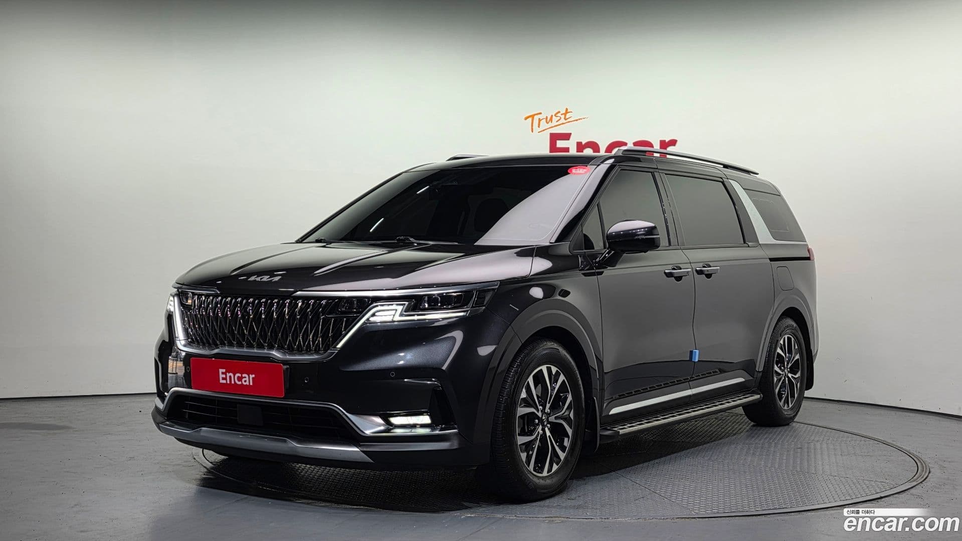 Main__Slider__Photo:Canival Kia 2021.0-0