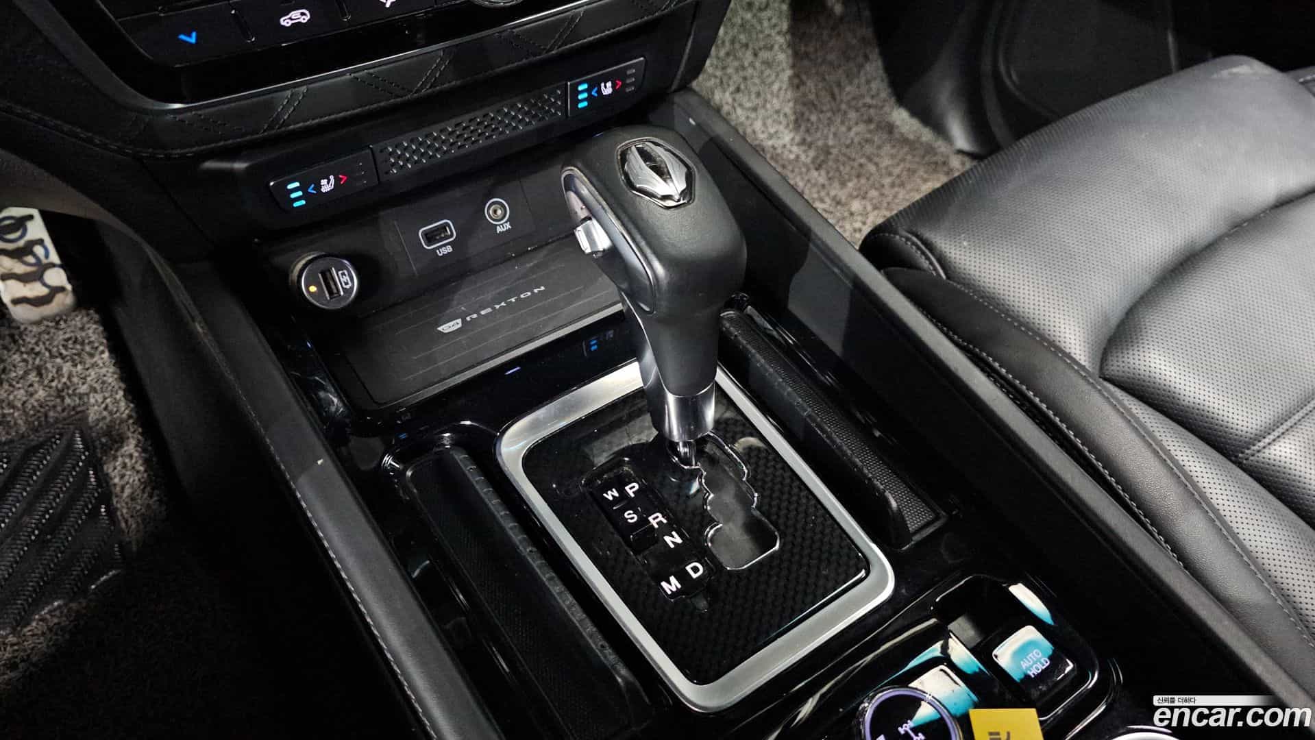 Rexton KG Mobility 2020.8-INNER-009