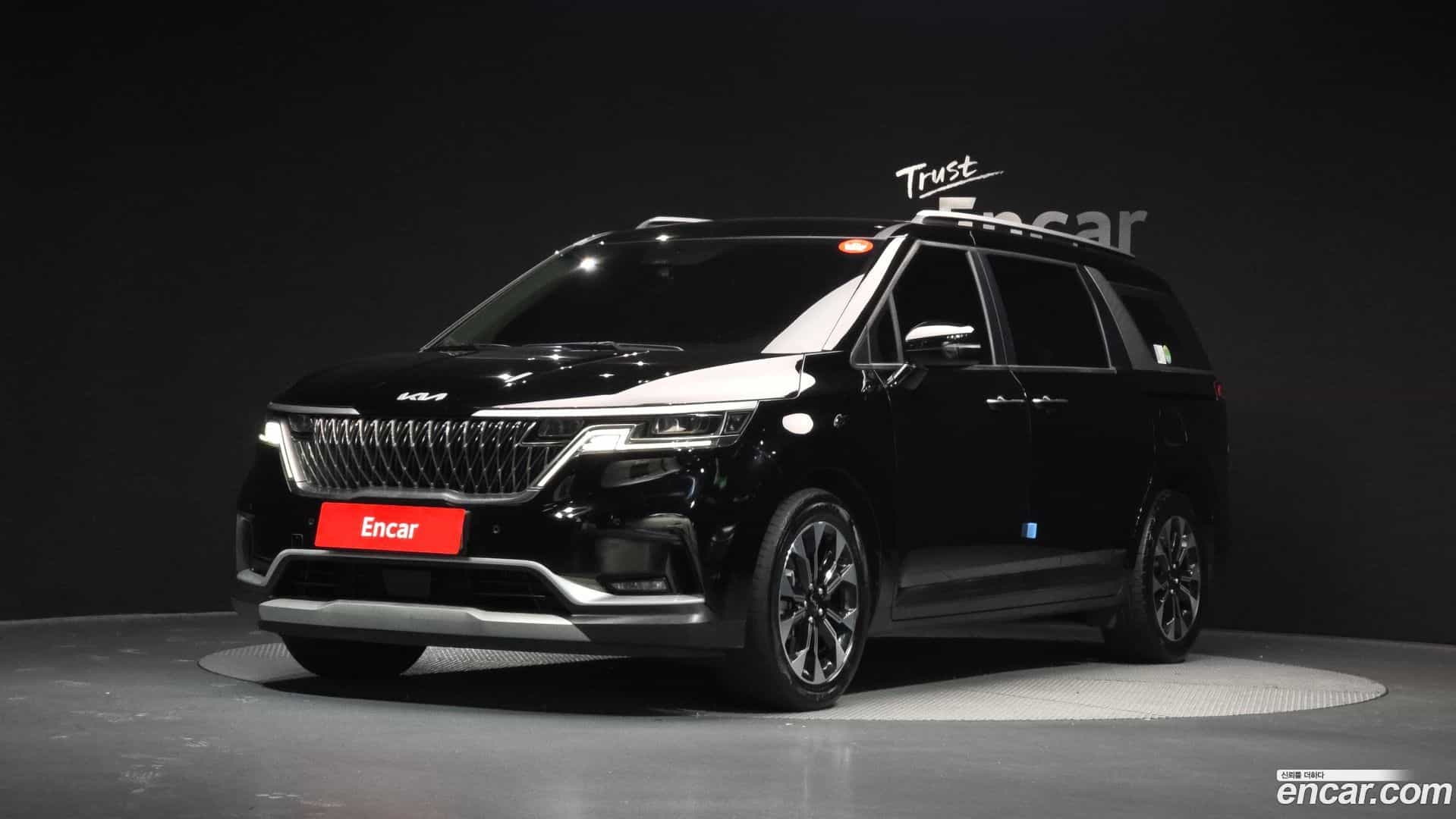 Canival Kia 2023.2-OUTER-001