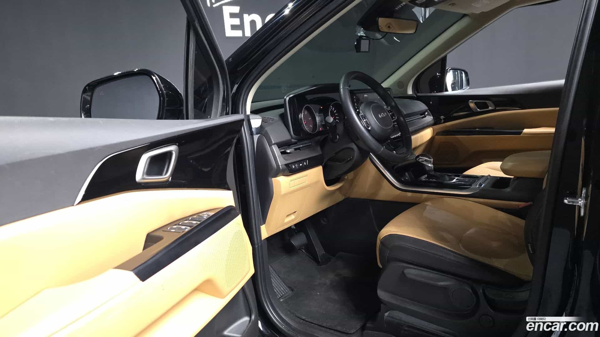 Canival Kia 2023.2-INNER-010
