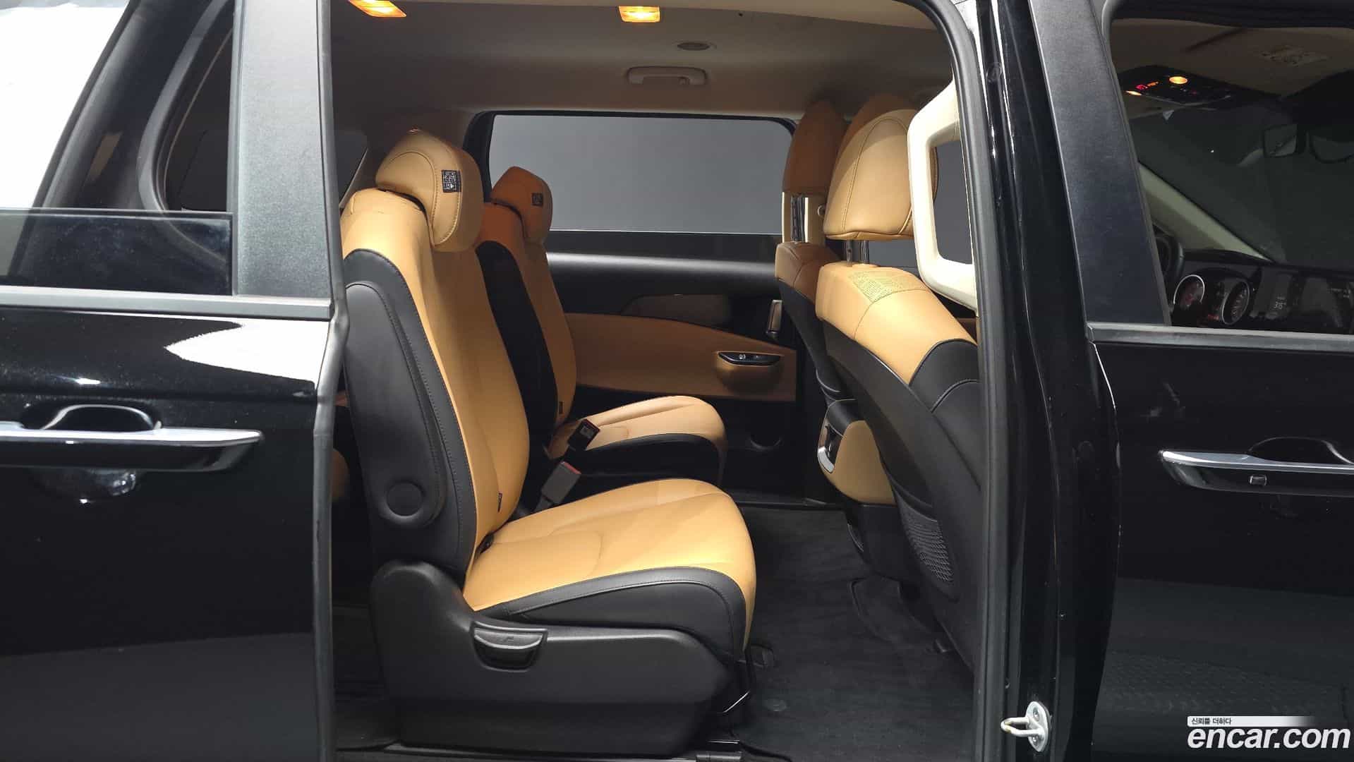 Canival Kia 2023.2-OPTION-016