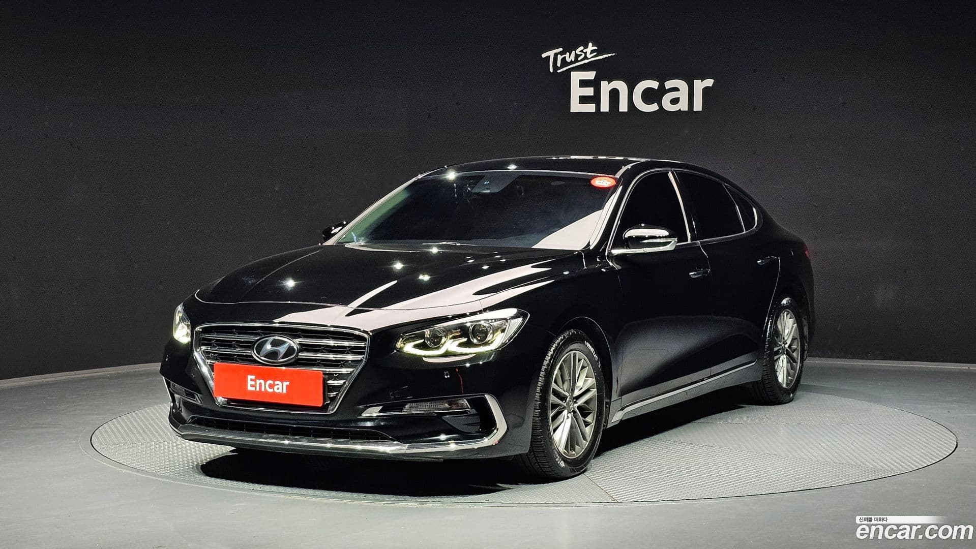 Main__Slider__Photo:Grandeur Hyundai 2017.3-0