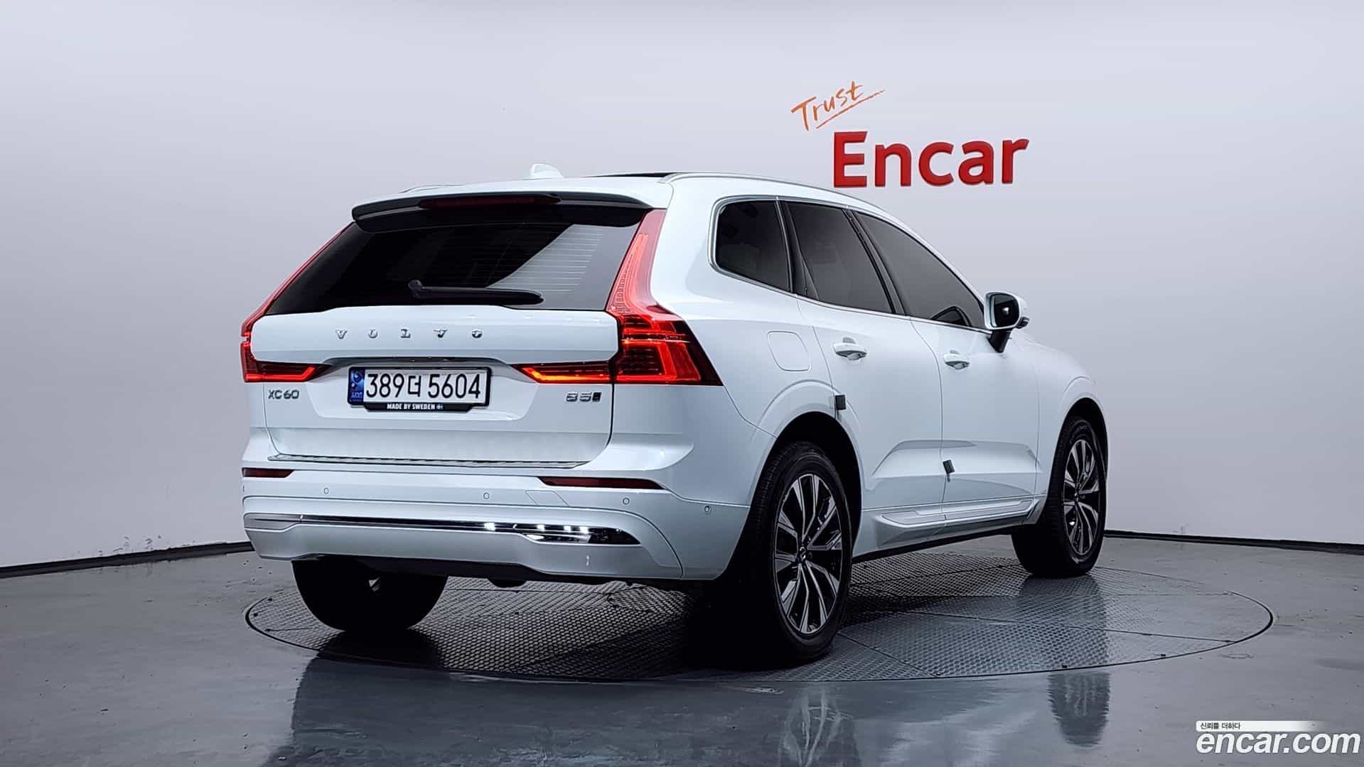 XC60 Volvo 2023.3-OUTER-002