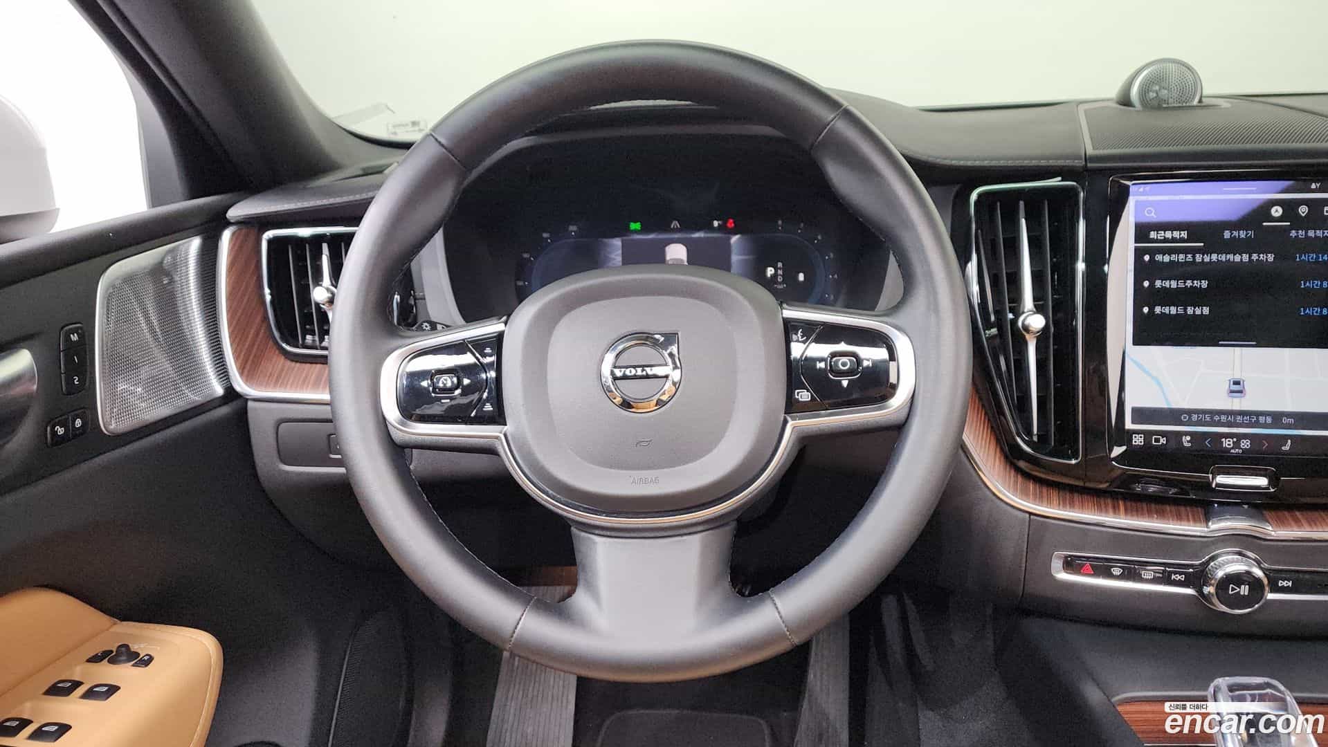 XC60 Volvo 2023.3-OPTION-017