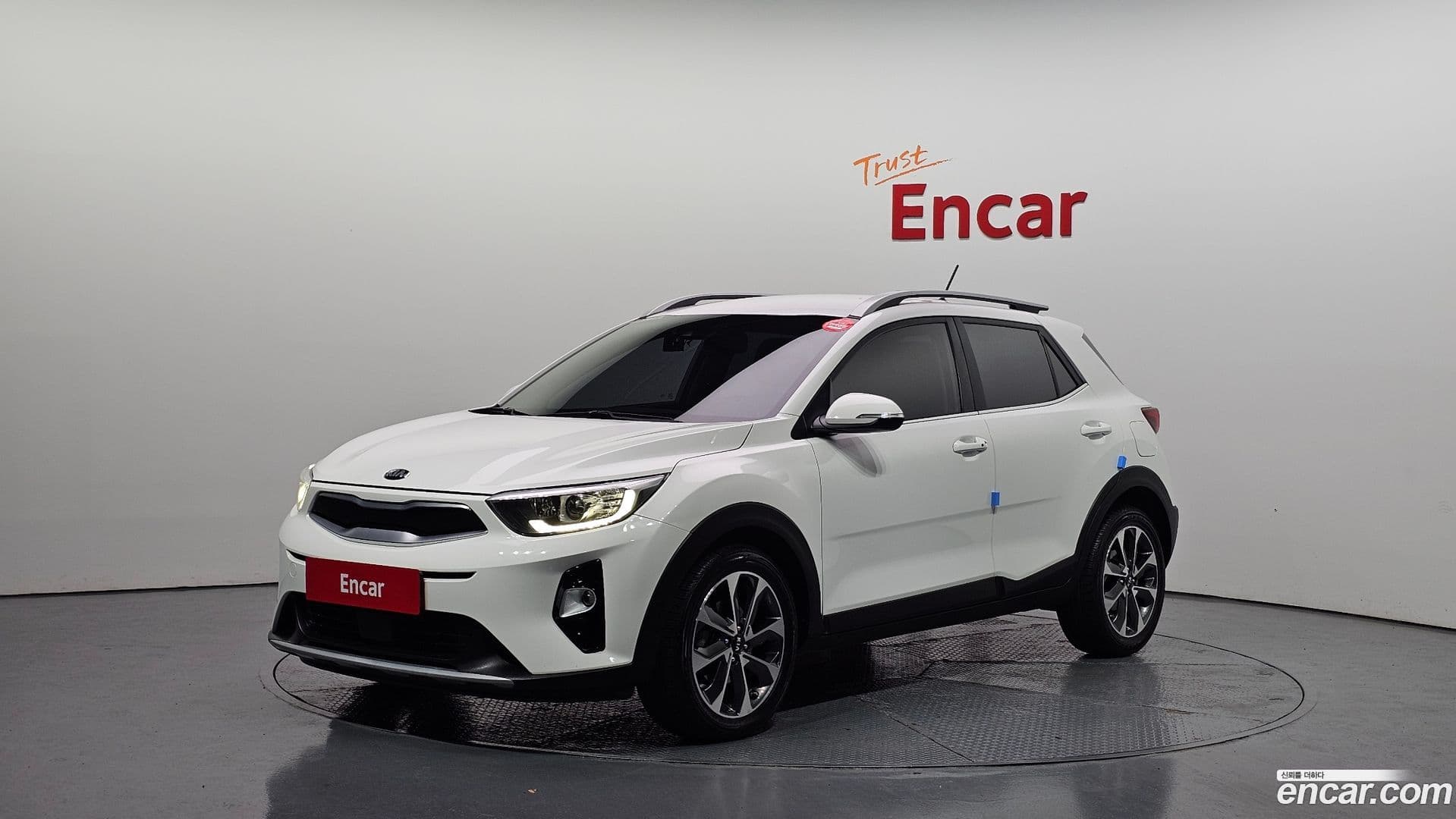 Main__Slider__Photo:Stonic Kia 2017.6-0