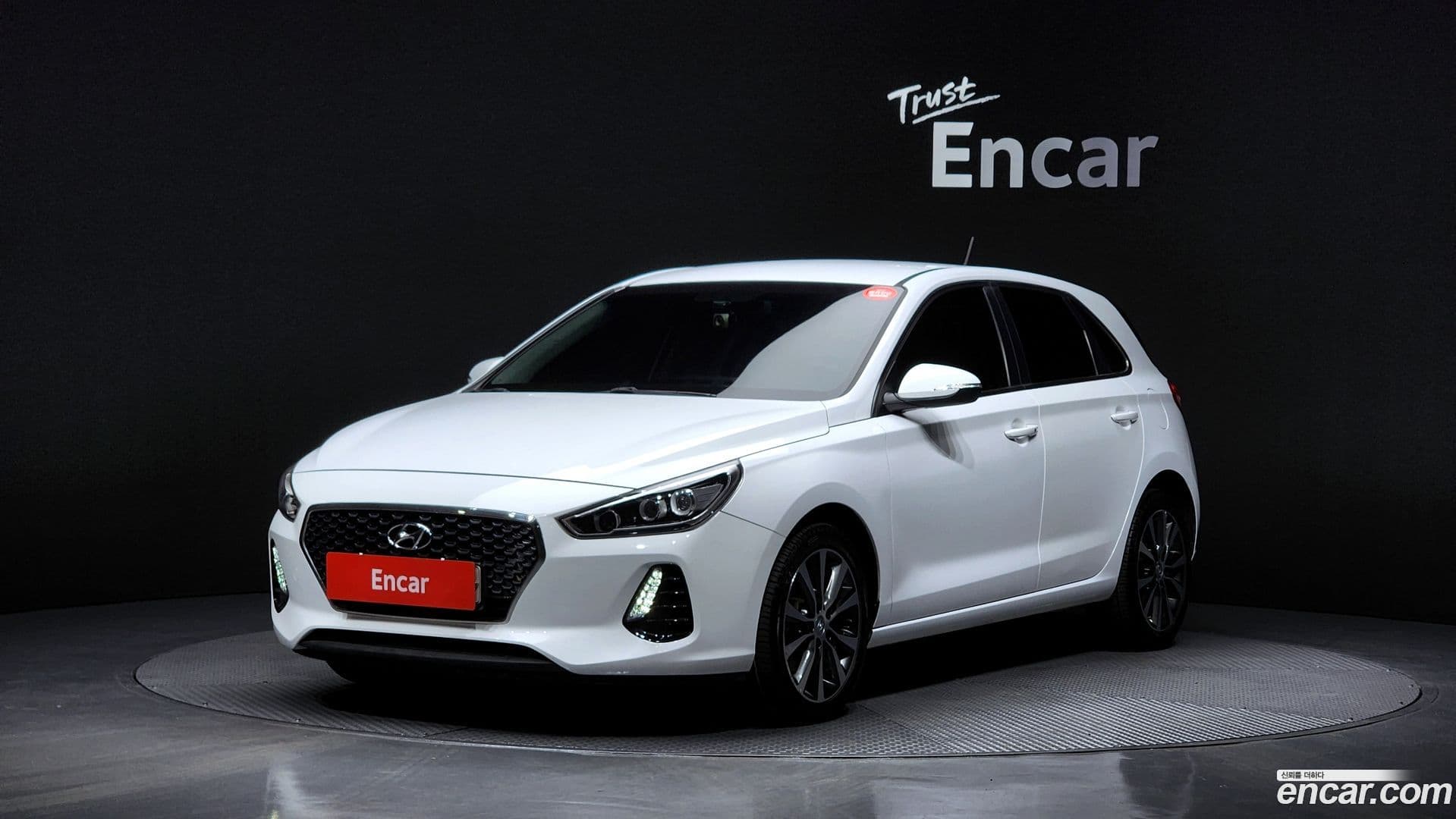 Main__Slider__Photo:i30 Hyundai 2017.2-0