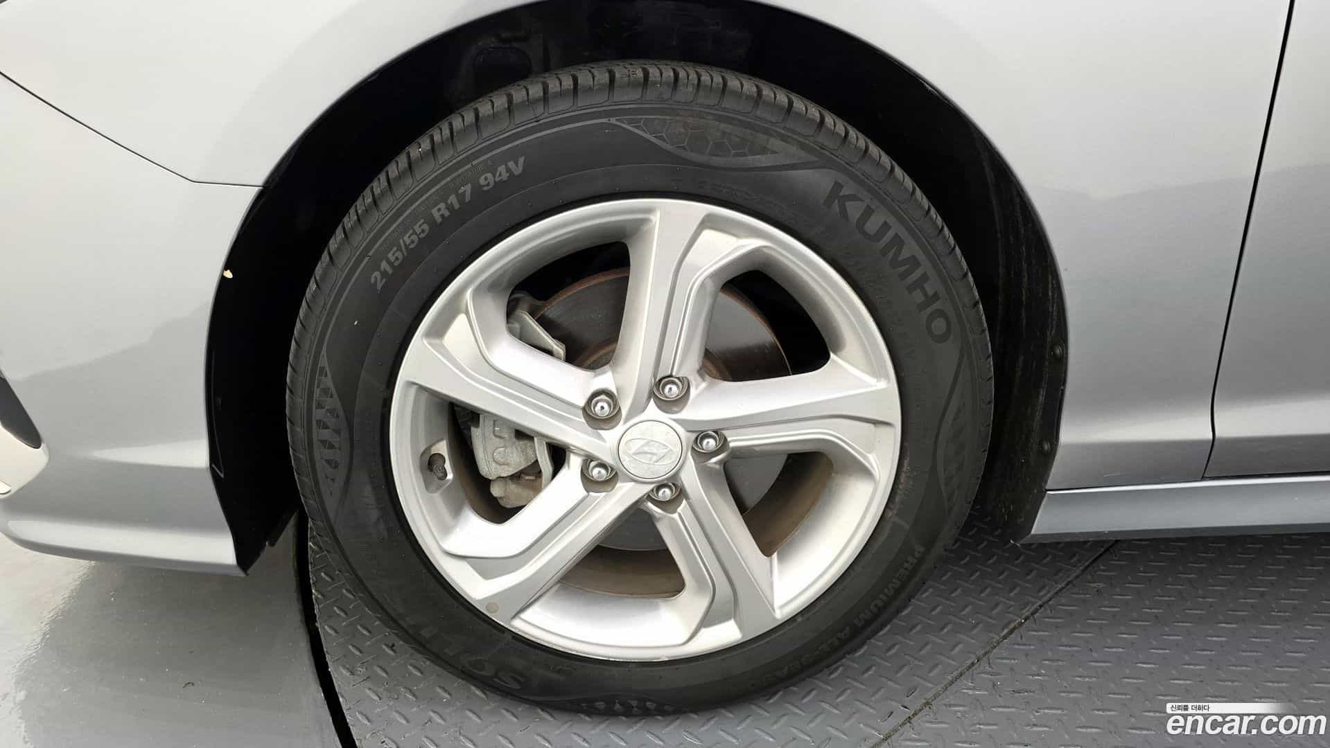 Sonata Hyundai 2018.6-OUTER-005