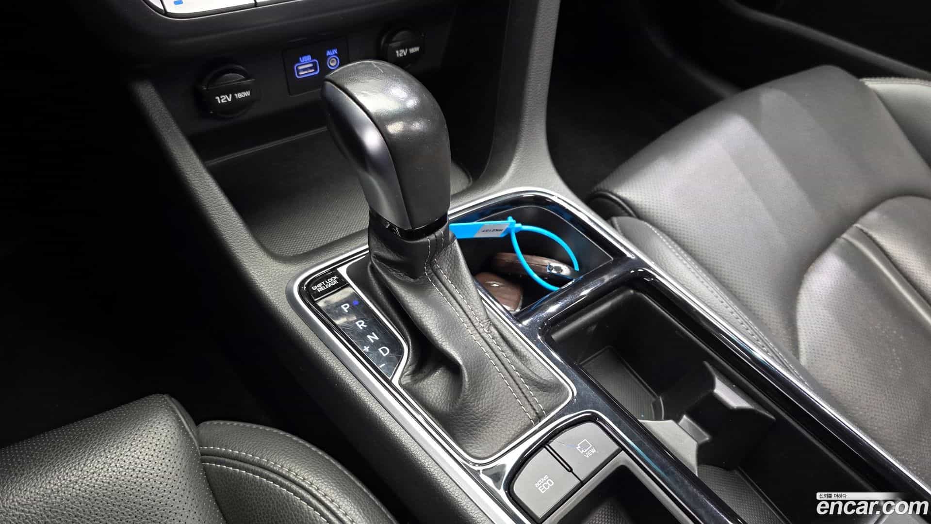 Sonata Hyundai 2018.6-INNER-009