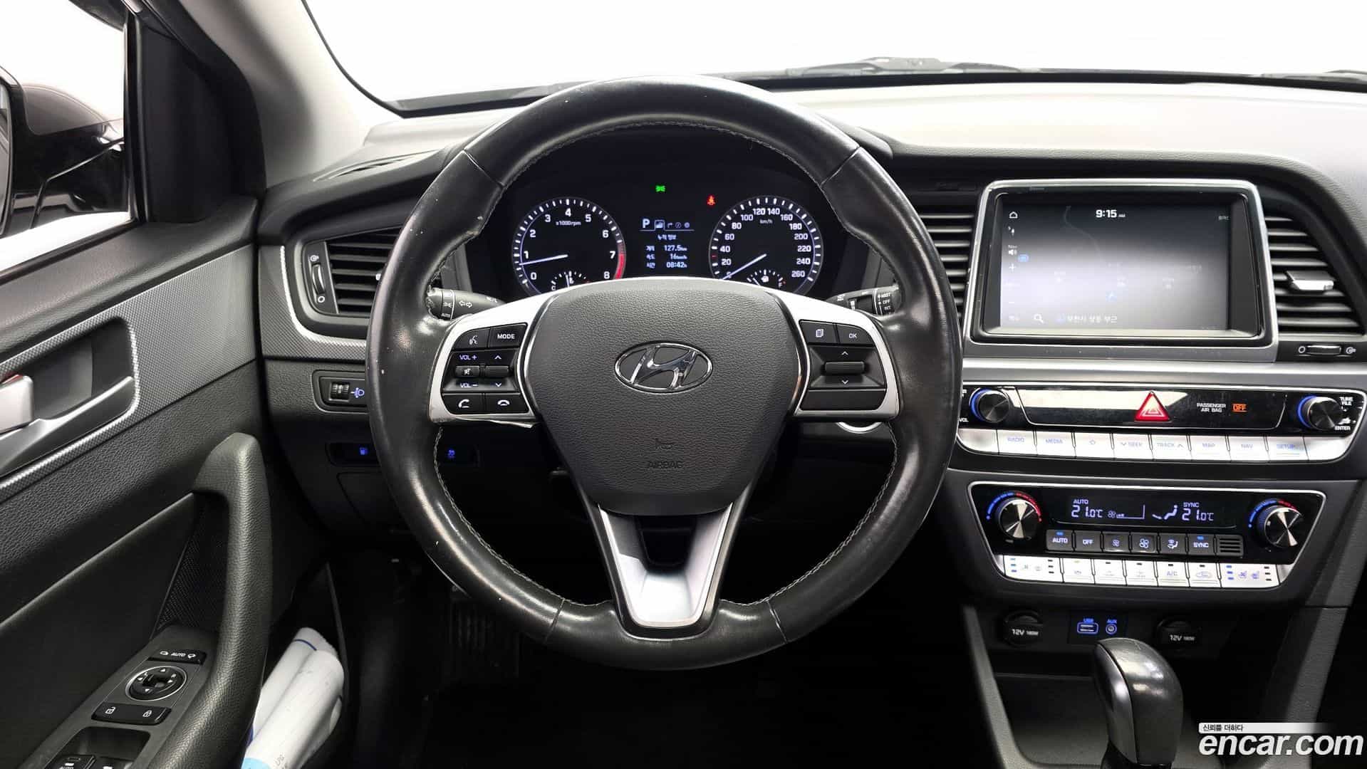 Sonata Hyundai 2018.6-OPTION-017