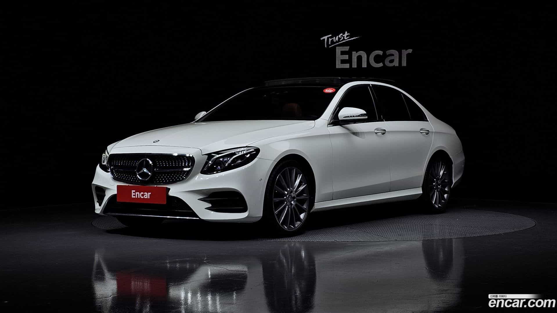 E-Class Mercedes-Benz 2017.5-OUTER-001