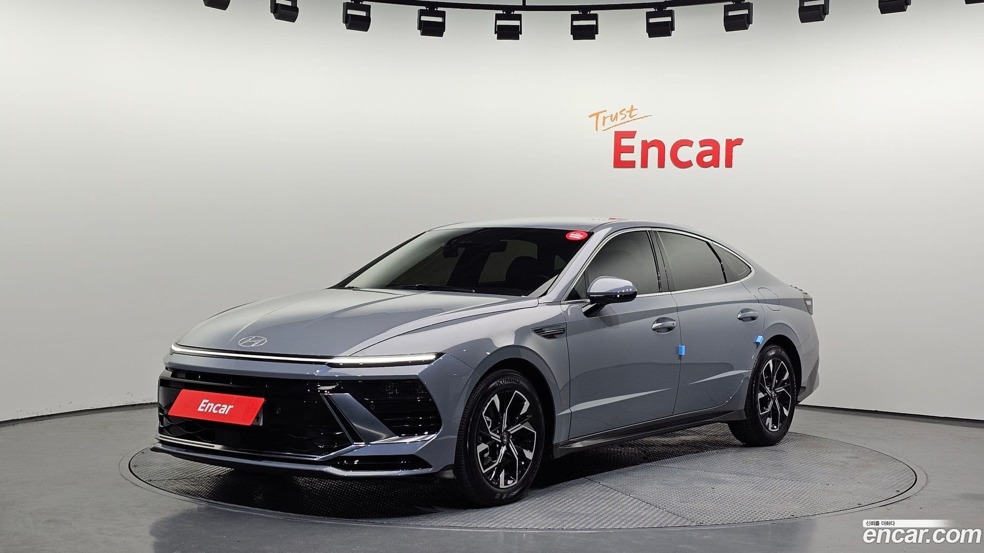 Main__Slider__Photo:Sonata Hyundai 2025.1-0