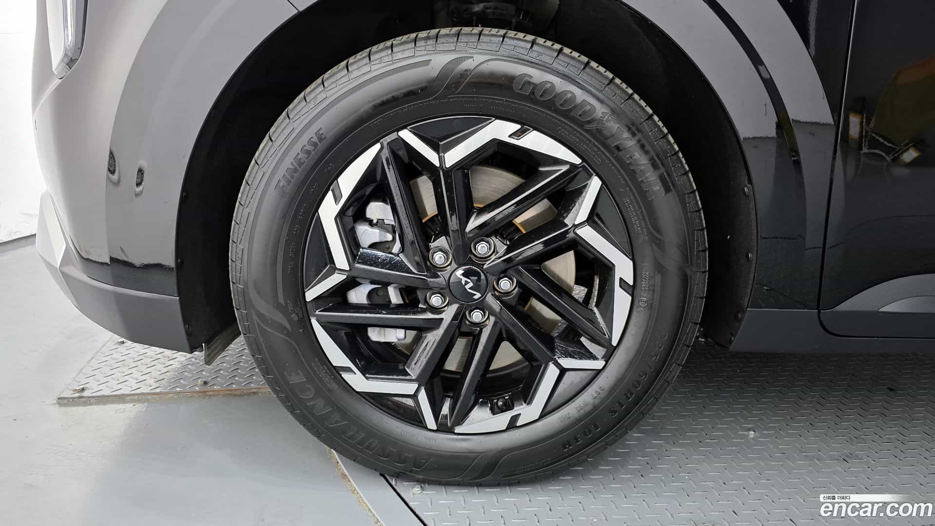 Canival Kia 2025.4-OUTER-005