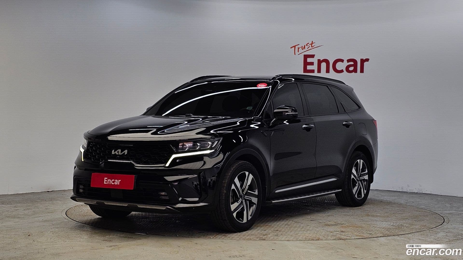 Main__Slider__Photo:Sorento Kia 2022.1-0