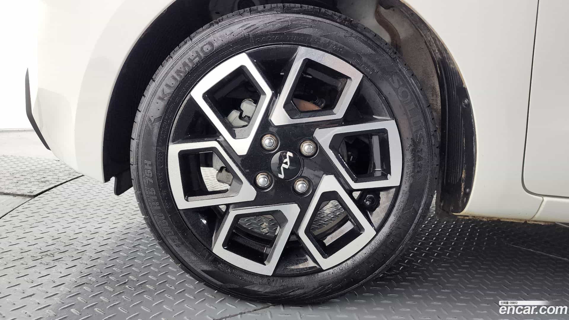 RAY Kia 2024.8-OUTER-005
