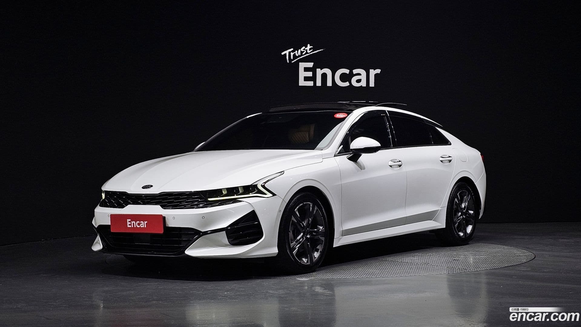 Main__Slider__Photo:K5 Kia 2020.3-0