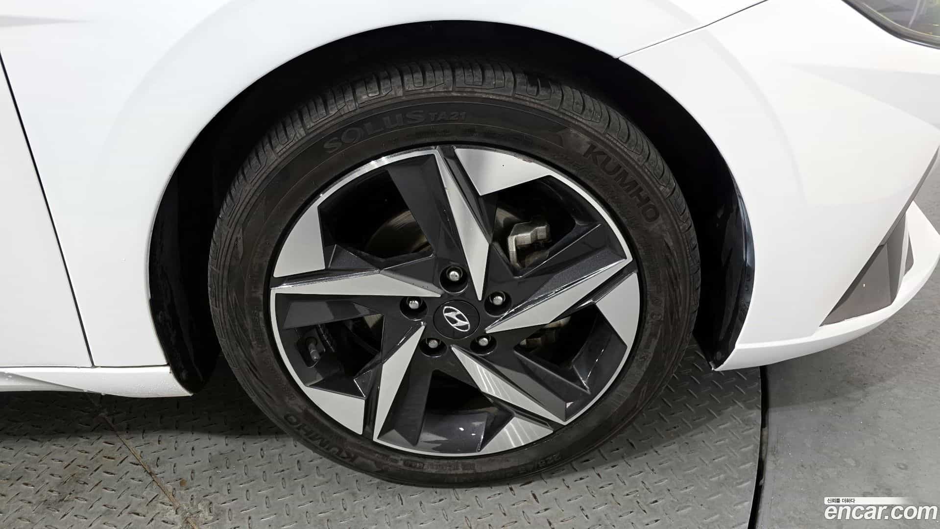 AVANTE Hyundai 2021.7-OUTER-005