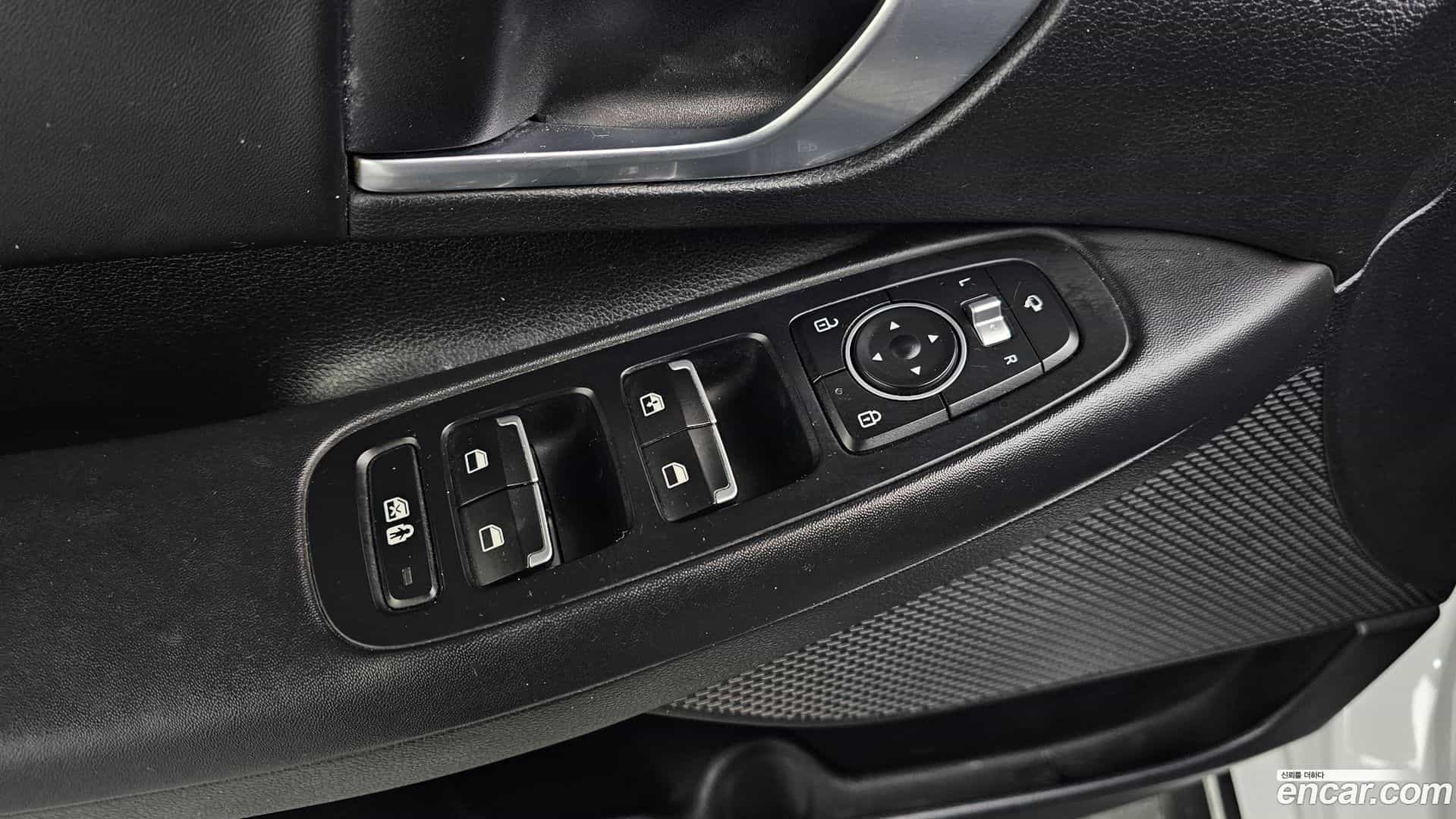 Sonata Hyundai 2020.10-OPTION-022