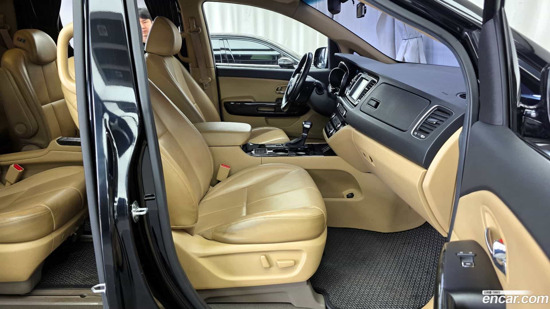 Canival Kia 2018.6-OPTION-015