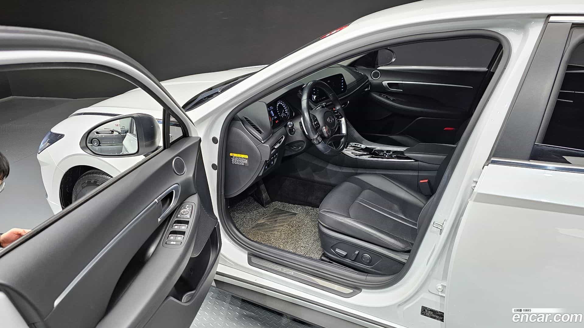 Sonata Hyundai 2020.3-OPTION-015