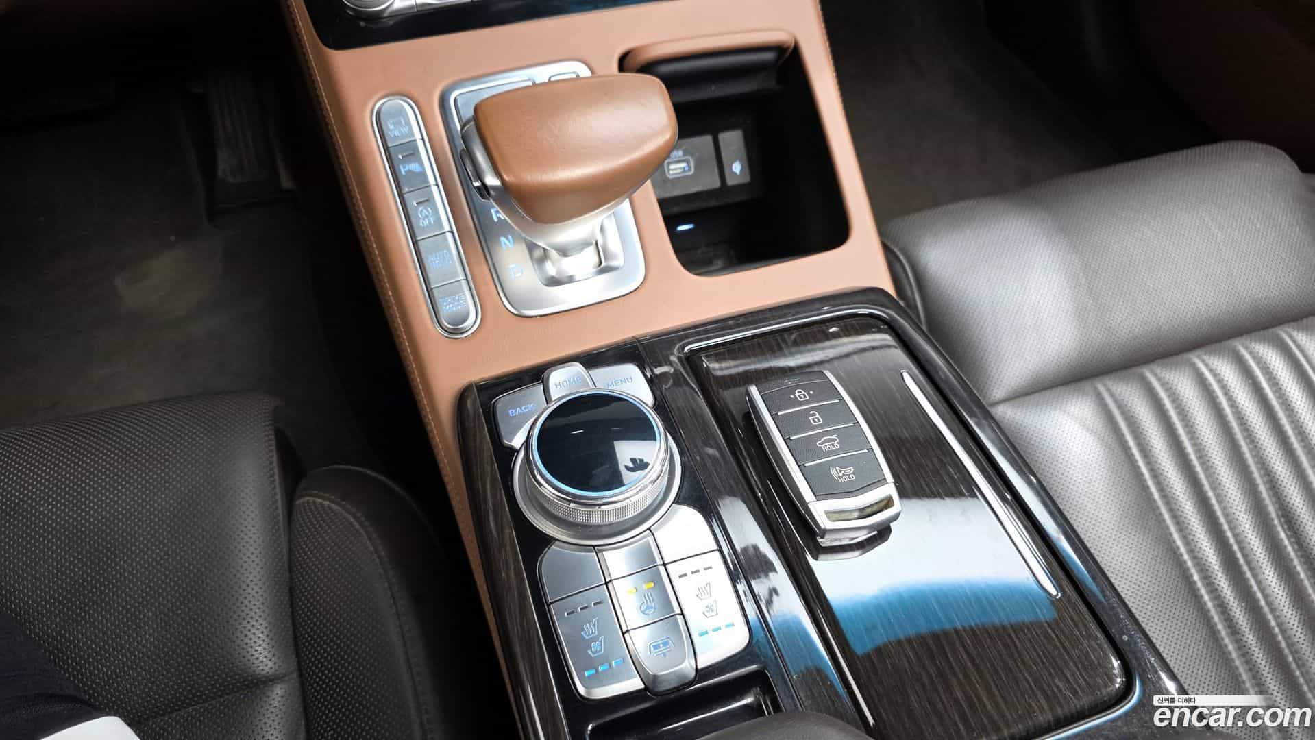G90 Genesis 2019.2-INNER-009