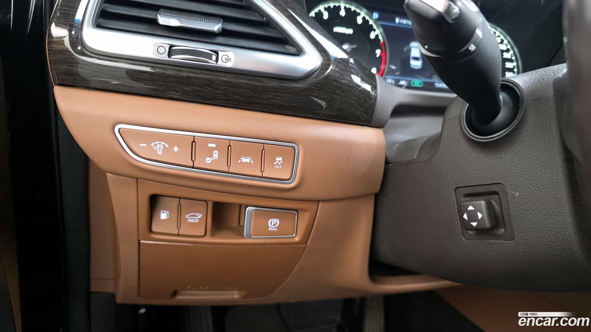 G90 Genesis 2019.2-OPTION-017