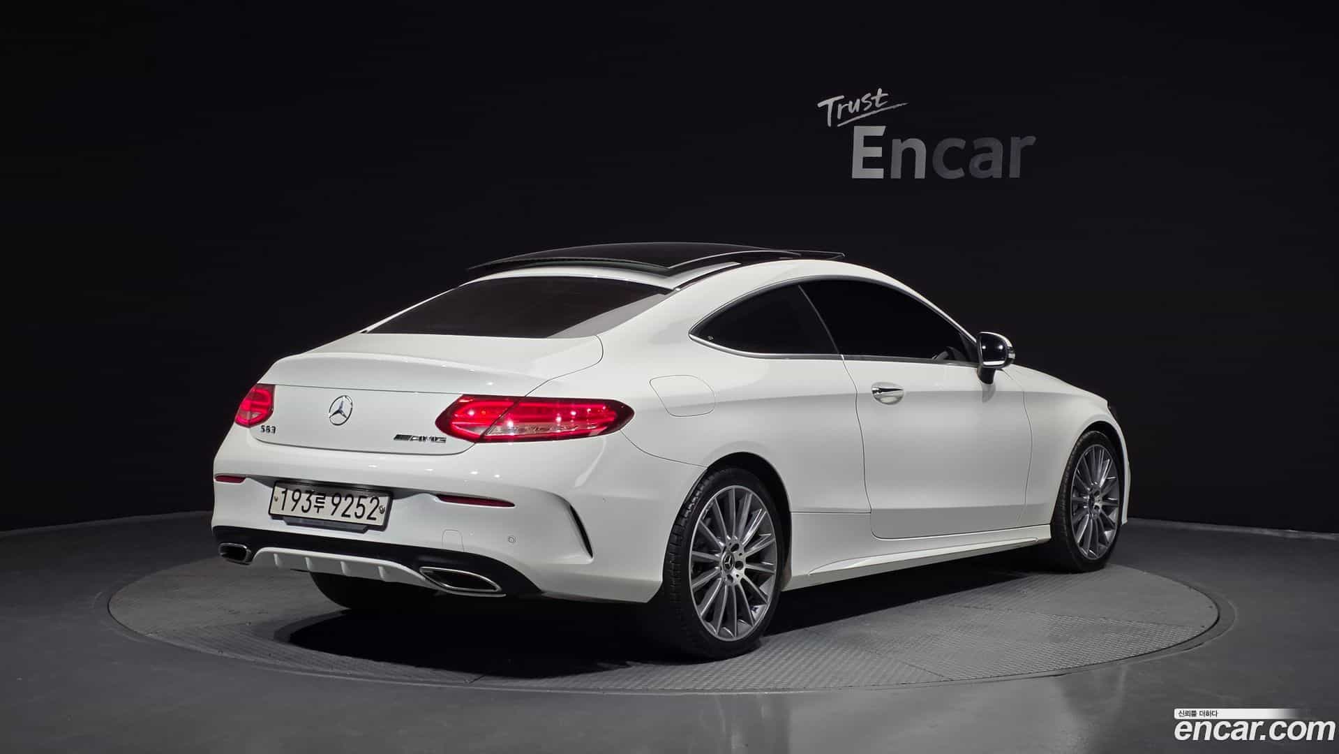 C-Class Mercedes-Benz 2017.6-OUTER-002