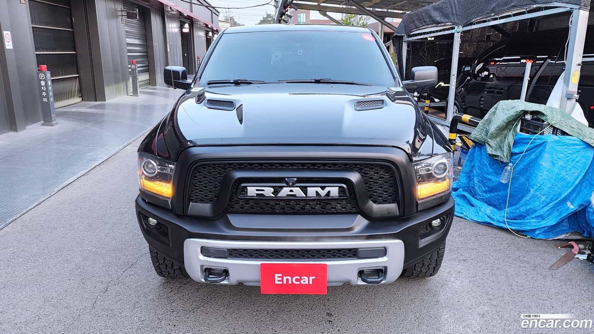 Ram Pick Up Dodge 2017.11-OUTER-003