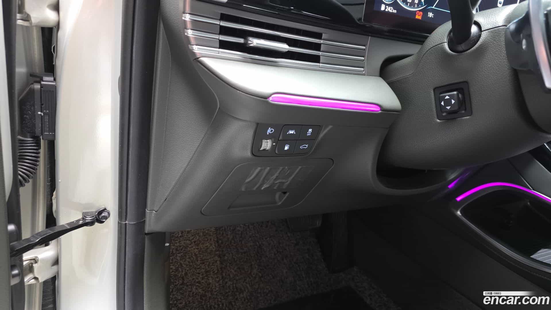 Grandeur Hyundai 2020.8-OPTION-018