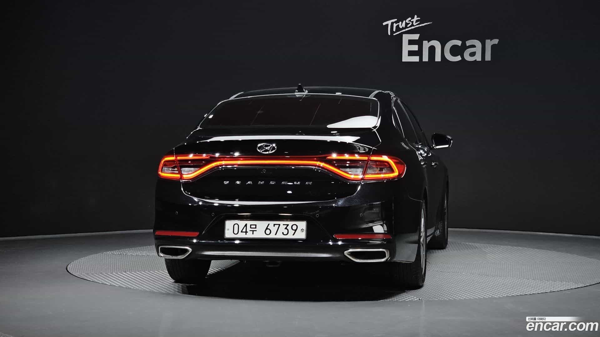 Grandeur Hyundai 2018.4-OUTER-004