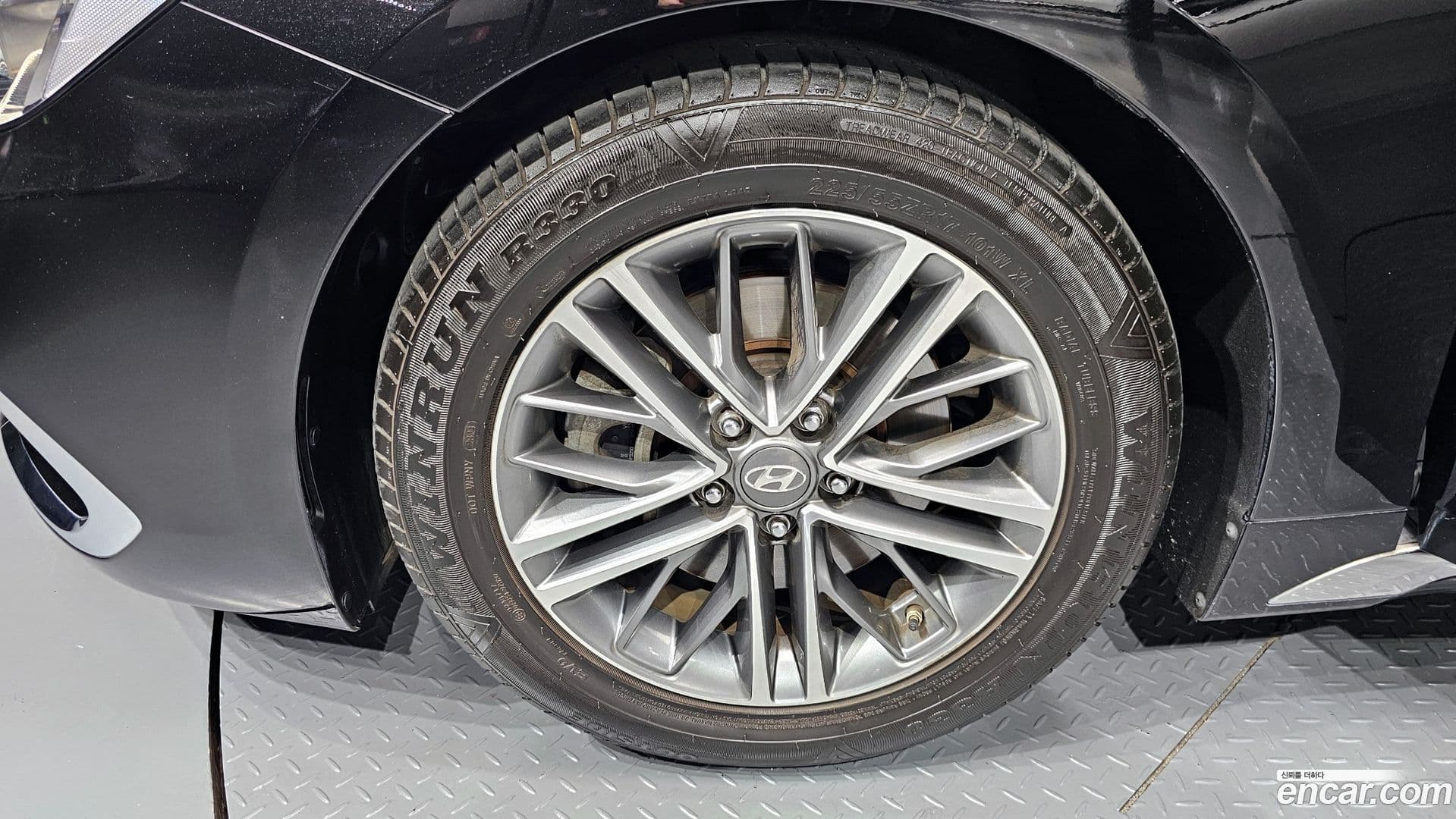 Main__Slider__Photo:Grandeur Hyundai 2018.4-4