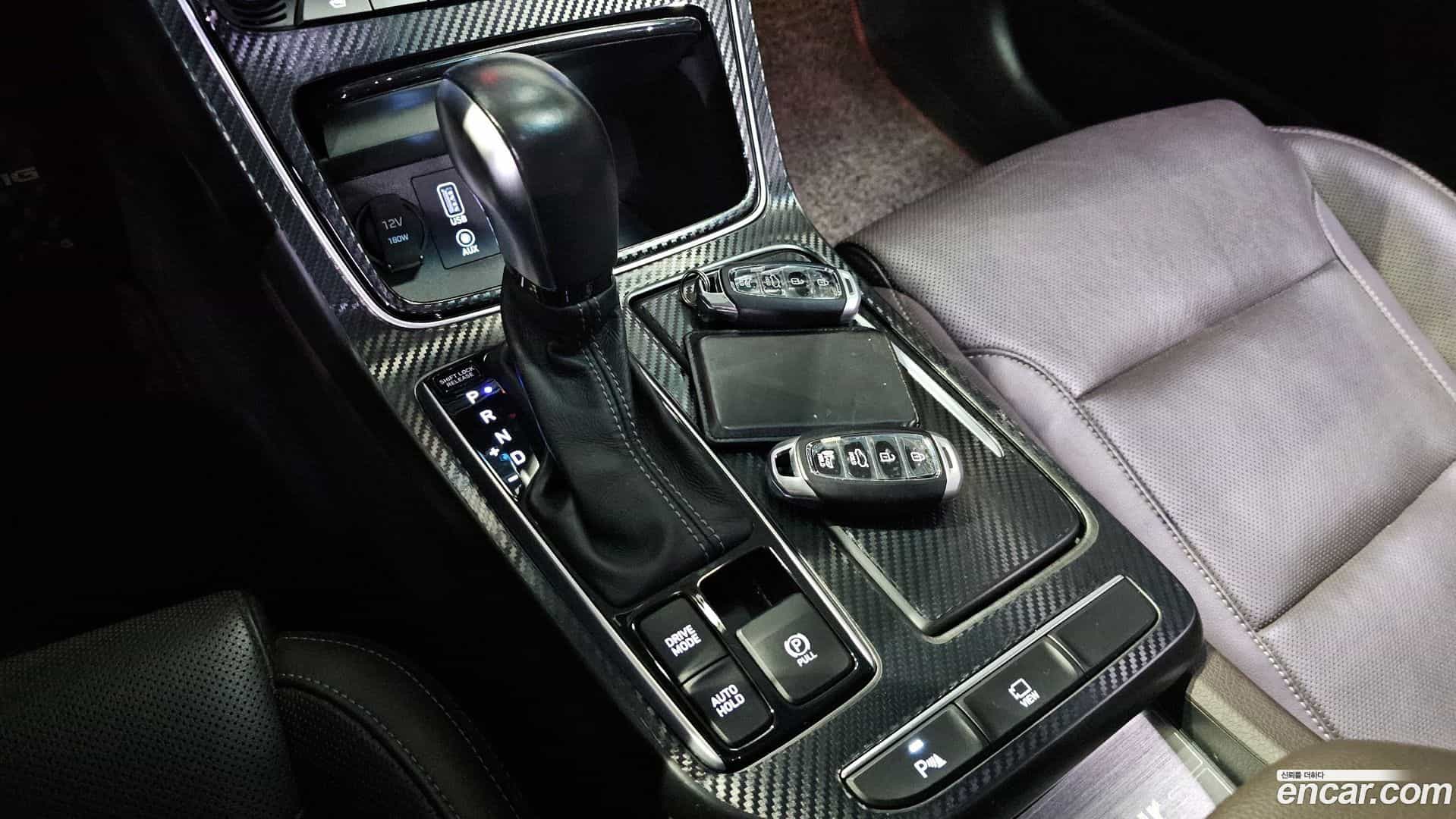 Grandeur Hyundai 2018.4-INNER-009