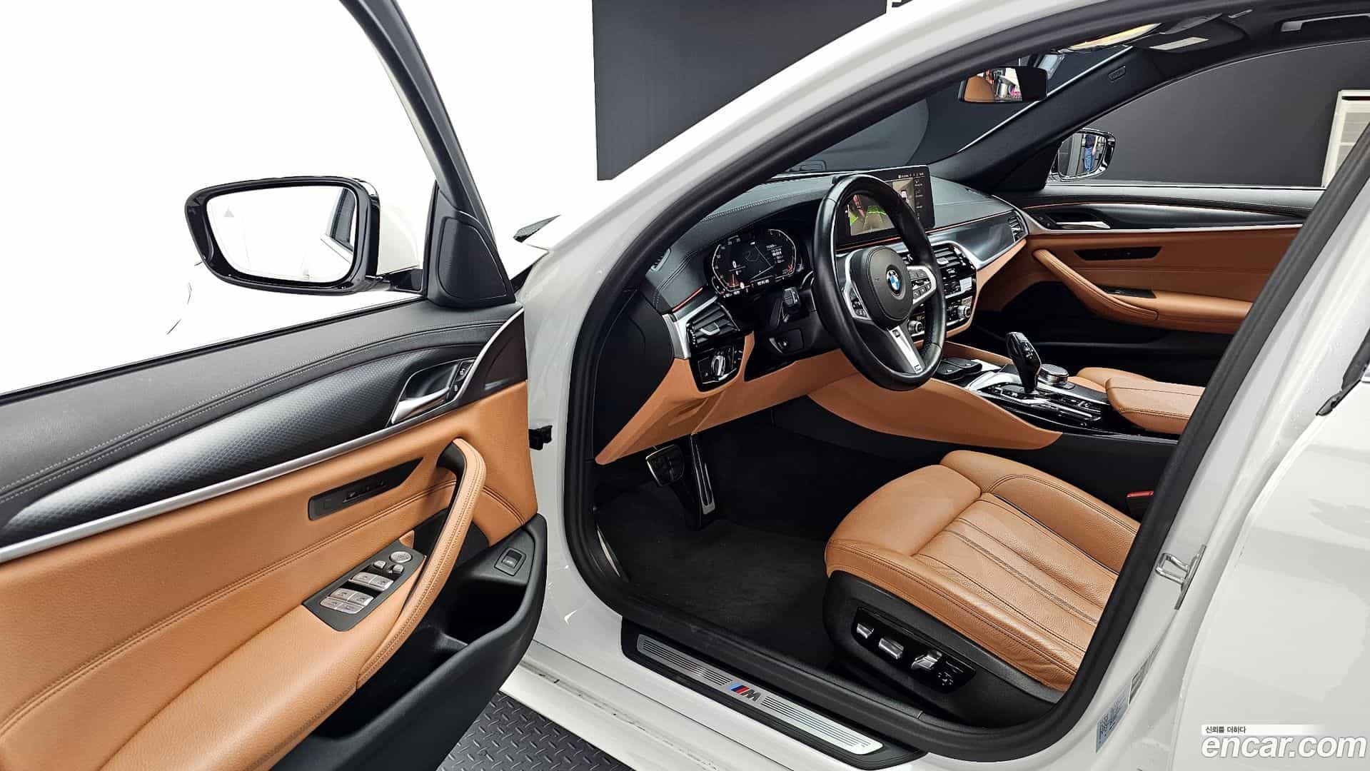 5-Series BMW 2023.5-OPTION-015