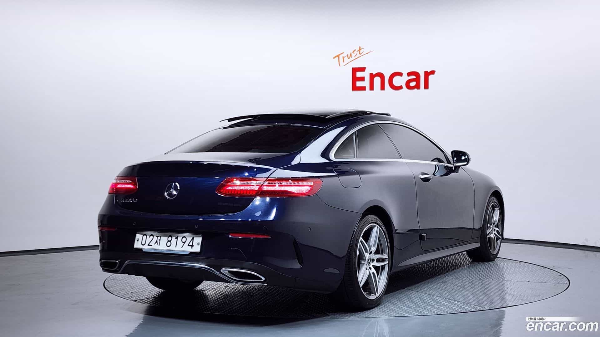E-Class Mercedes-Benz 2017.11-OUTER-002
