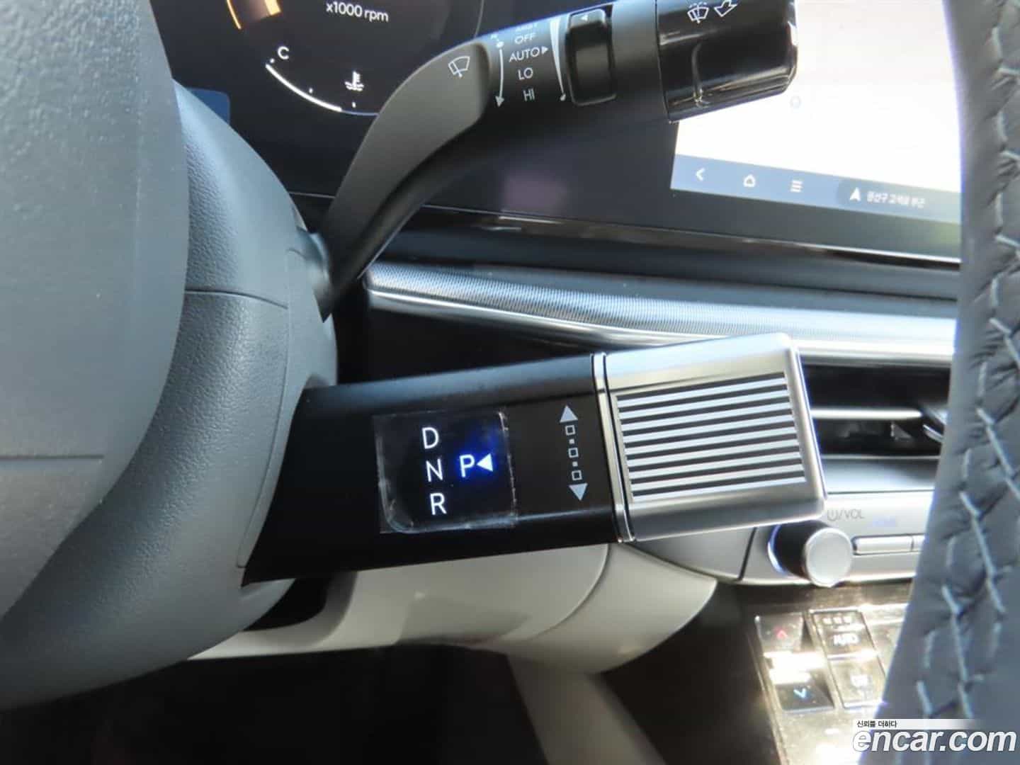 Grandeur Hyundai 2023.1-OPTION-018