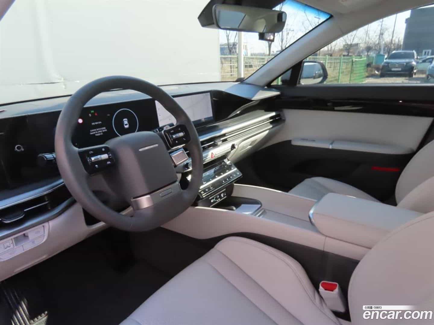 Grandeur Hyundai 2023.1-OPTION-019