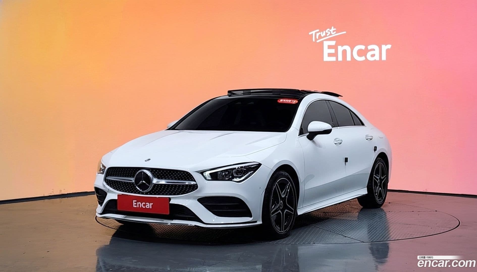 Main__Slider__Photo:CLA-Class Mercedes-Benz 2022.8-0