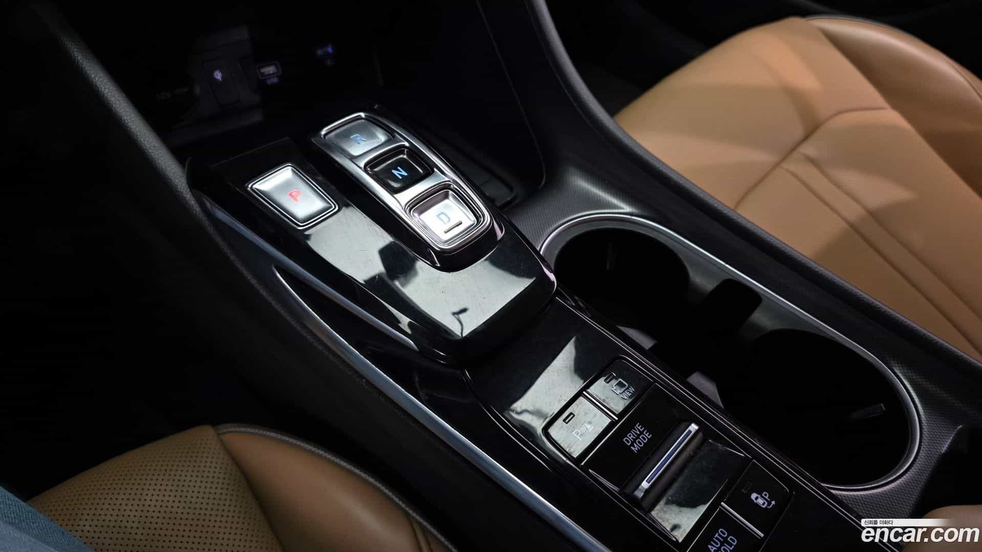 Sonata Hyundai 2019.9-INNER-009