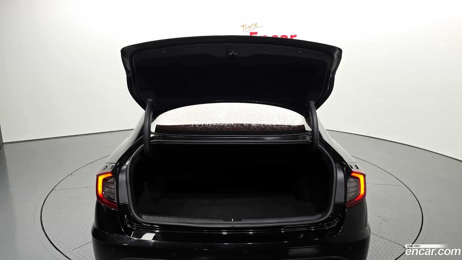 Sonata Hyundai 2019.9-OPTION-024